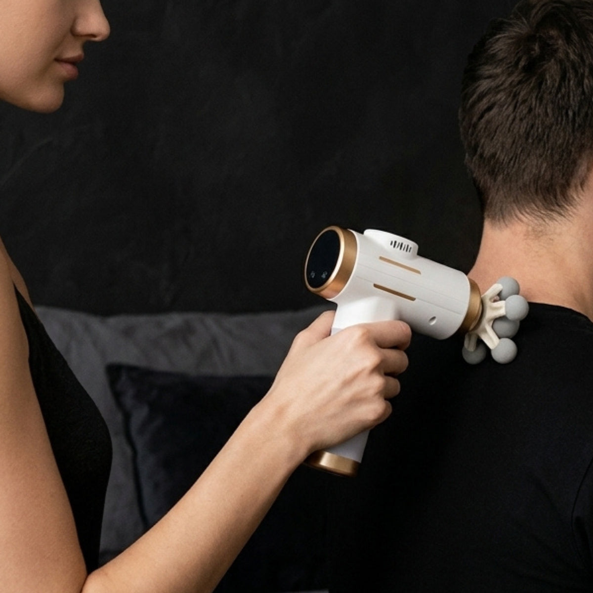 GUNZ - Pistolet de massage 11 Embouts interchangeables